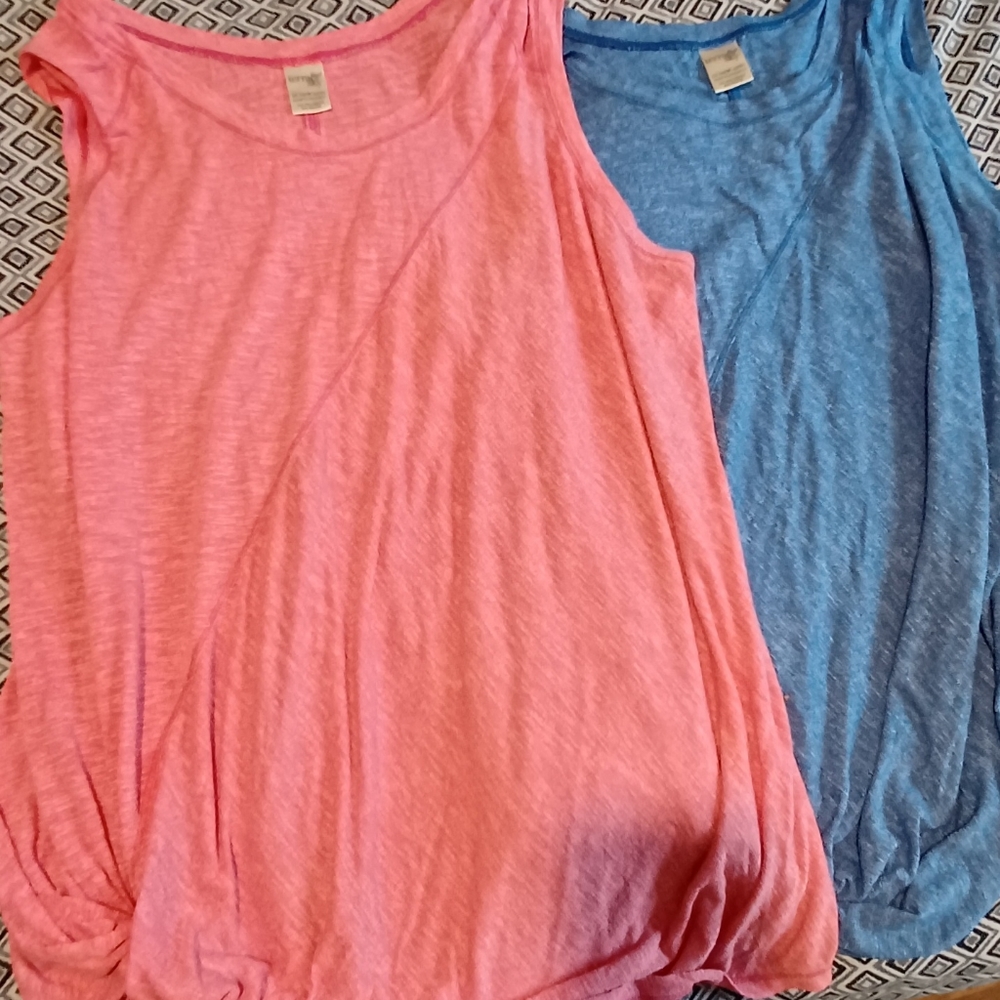 2 Terra & Sky Tops